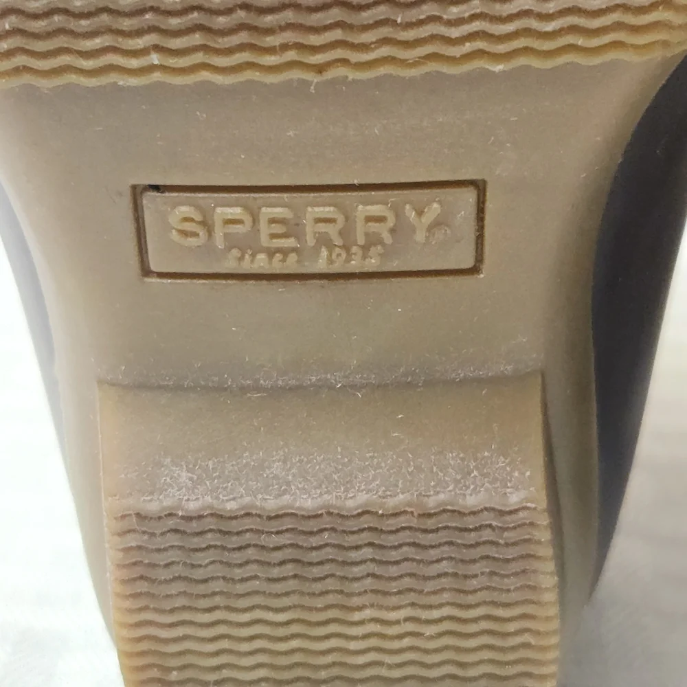 Sperry Kids' Brown Winter Boots Size 9M.  #X18